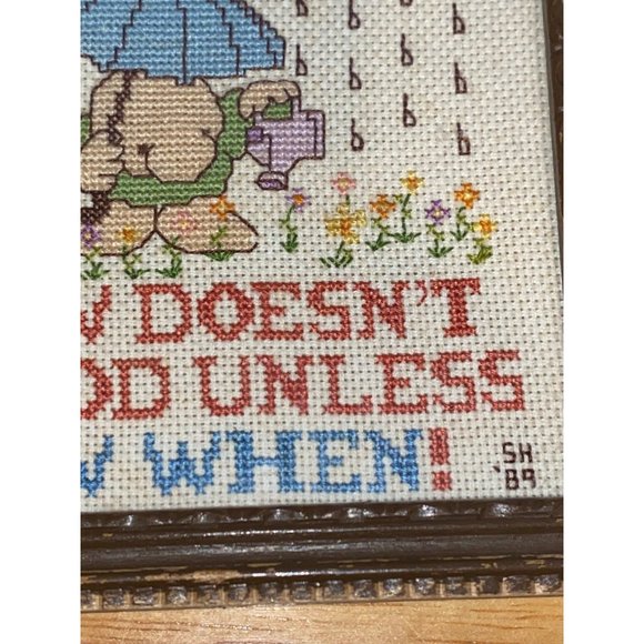 Vintage 1989 Cross-stitch Embroidery Ziggy Cartoon Character Frame Flowers - Picture 4 of 8